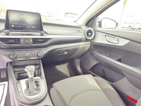 Used 2023 Kia Forte LXS image 23