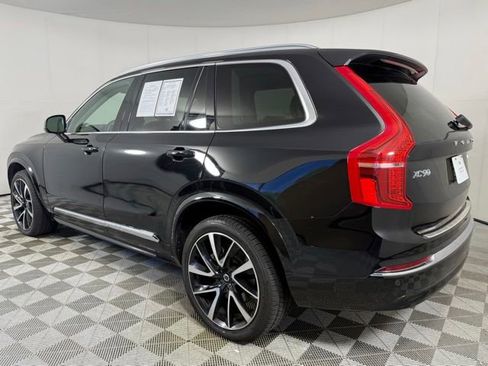 Used 2023 Volvo XC90 B5 Plus AWD/4WD image 4