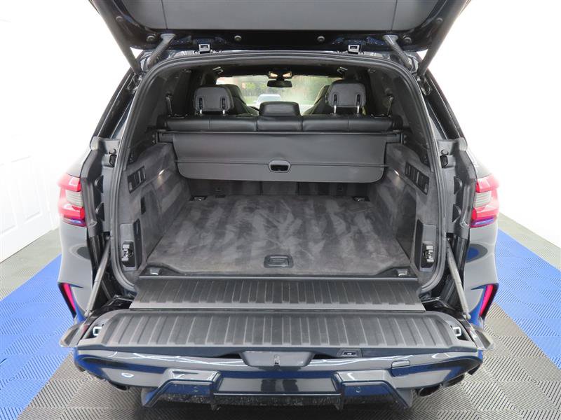 Used 2021 BMW X5 M w/ Competition Package AWD/4WD image 18