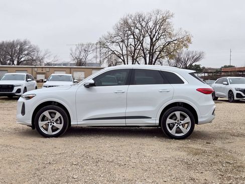 Used 2025 Audi Q5 Premium Plus AWD/4WD image 7