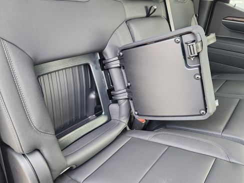 New 2026 GMC Sierra 1500 SLT image 46