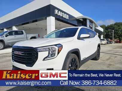 Used 2022 GMC Terrain SLE w/ Driver Convenience Package