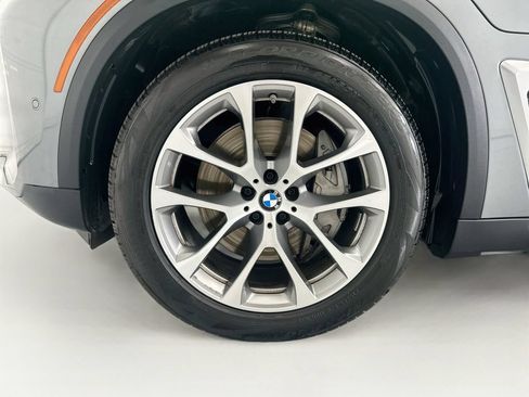 Used 2026 BMW X5 xDrive50e w/ Climate Comfort Package AWD/4WD image 29