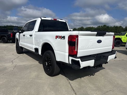 Used 2024 Ford F250 XL w/ STX Appearance Package image 7