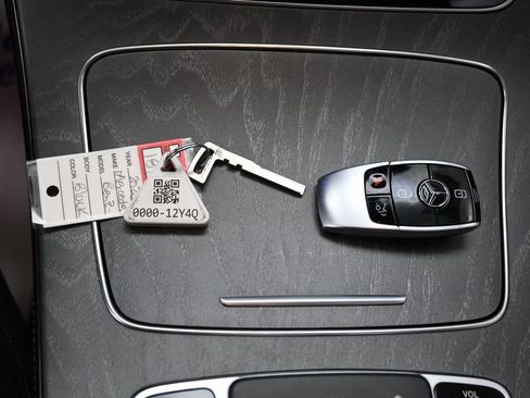 Used 2023 Mercedes-Benz E 53 AMG 4MATIC Sedan image 35