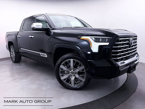 Used 2024 Toyota Tundra Capstone AWD/4WD image 1