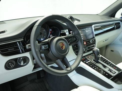 New 2026 Porsche Macan S AWD/4WD image 4
