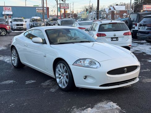 Used 2009 Jaguar XK 2dr Cpe image 4
