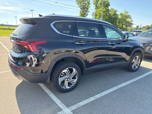 Certified 2023 Hyundai Santa Fe SEL w/ Winter Weather Package AWD/4WD image 5