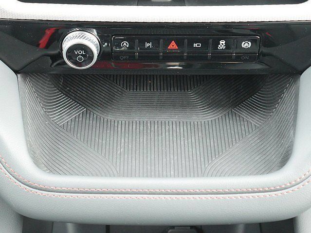New 2026 Ford Explorer Active w/ Active Comfort Package AWD/4WD image 23