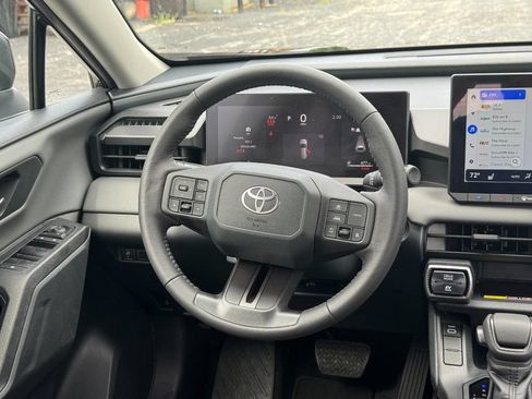 Used 2026 Toyota RAV4 XLE Premium AWD/4WD image 18