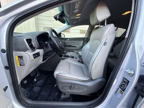 Used 2019 Kia Sportage EX image 13