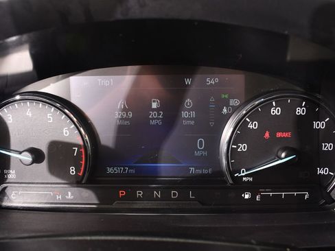 Used 2023 Ford Explorer XLT w/ Equipment Group 202A AWD/4WD image 27