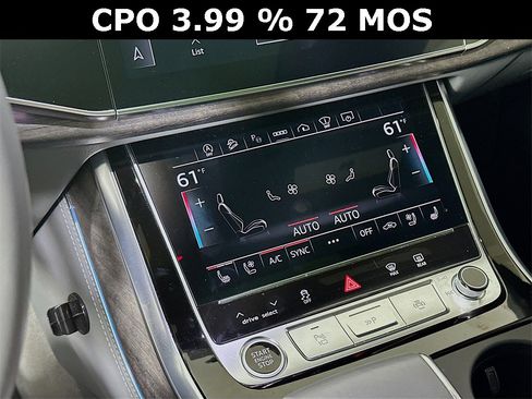 Used 2023 Audi Q8 Prestige w/ Prestige Package image 14