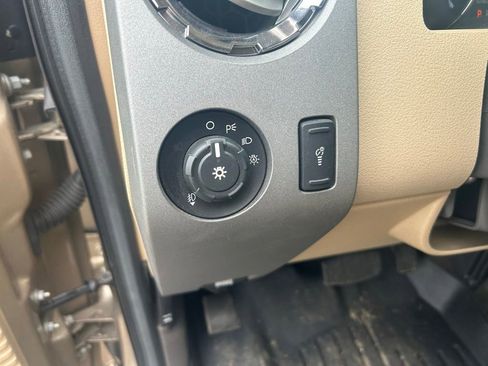 Used 2012 Ford F250 Lariat w/ Chrome Pkg RWD image 19