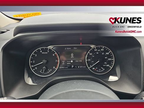 Used 2024 Nissan Rogue SV AWD/4WD image 13