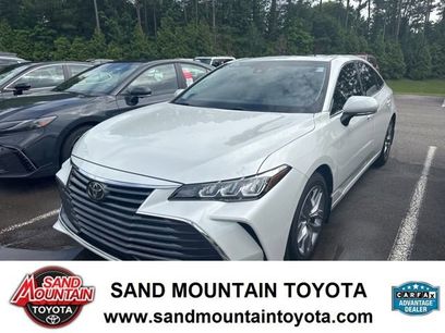 Used 2022 Toyota Avalon XLE w/ Moonroof Package