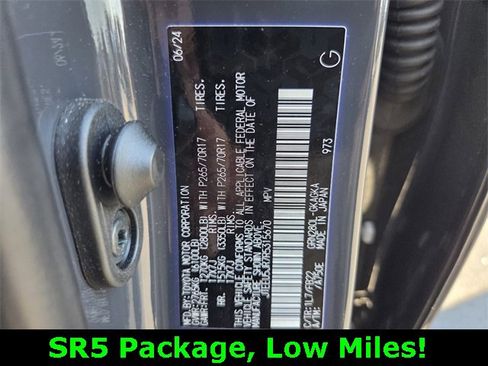 Used 2024 Toyota 4Runner SR5 image 18