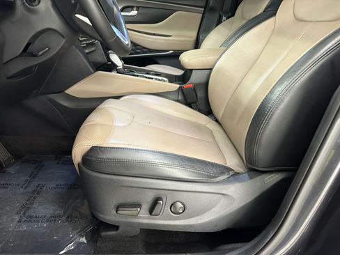 Used 2020 Hyundai Santa Fe SEL FWD image 15
