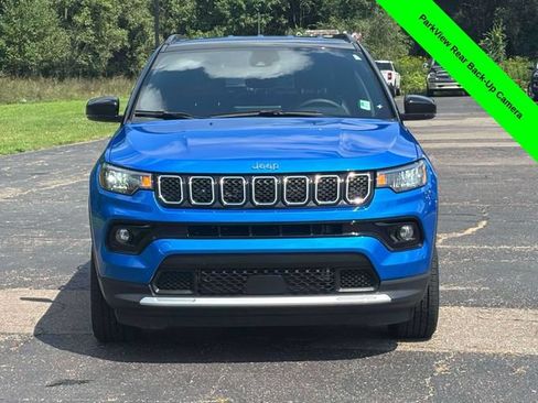 Used 2023 Jeep Compass Limited AWD/4WD image 30