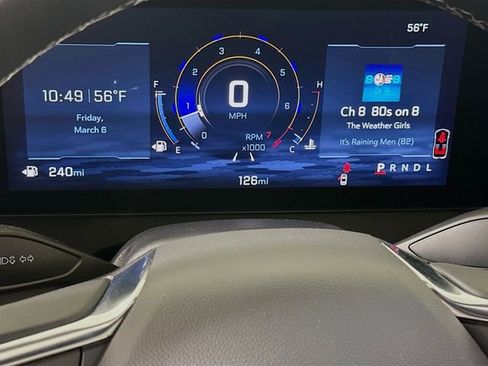 New 2025 Chevrolet Traverse LT w/ Sun and Wheel Package image 12