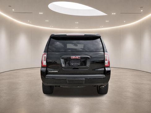 Used 2017 GMC Yukon SLE w/ SLE Value Package RWD image 6