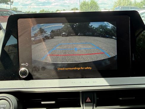Certified 2026 Toyota Prius LE FWD image 27