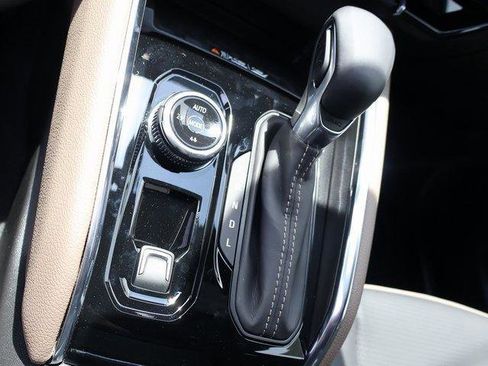 New 2025 GMC Canyon Denali image 33