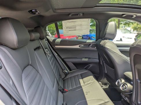 New 2024 Alfa Romeo Stelvio Veloce image 24