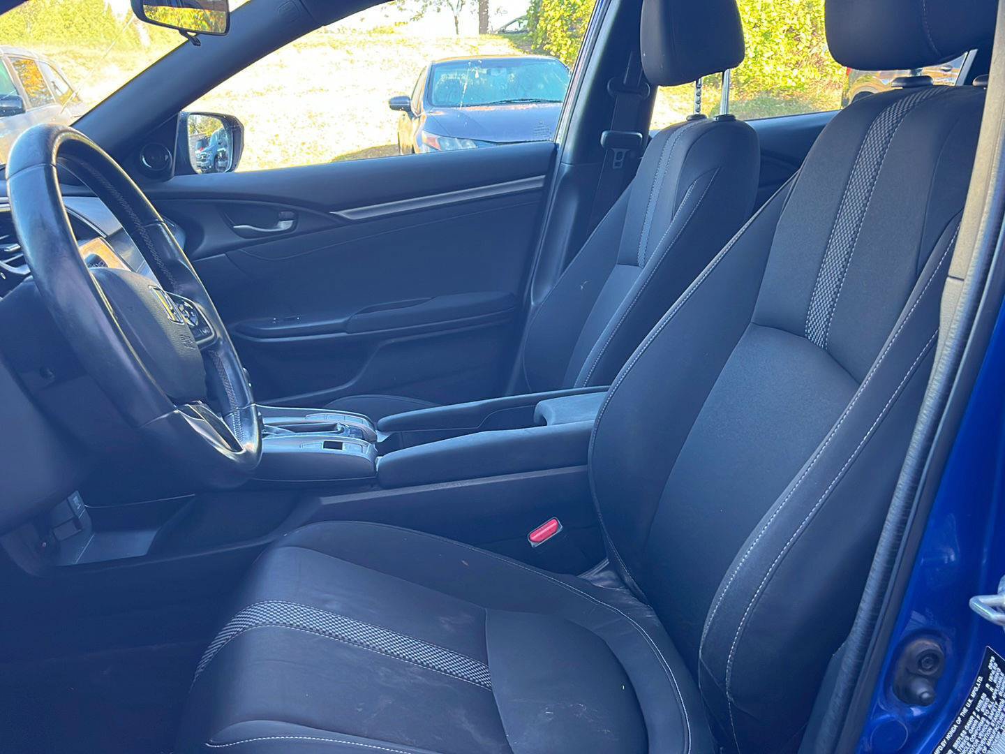 Used 2020 Honda Civic EX image 2