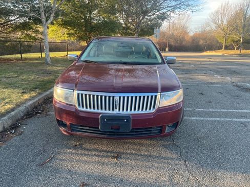 Used 2006 Lincoln Zephyr Base 4dr Sedan image 2