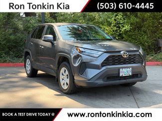 Used 2025 Toyota RAV4 LE AWD/4WD video 1