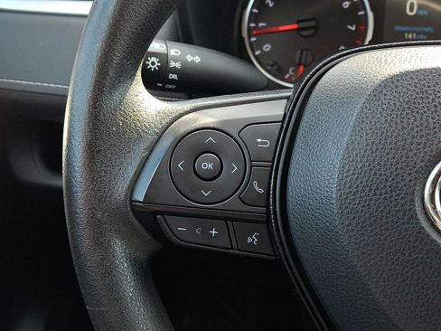 Used 2020 Toyota RAV4 LE w/ All Weather Liner Package AWD/4WD image 20