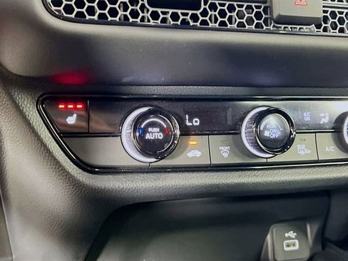 Used 2025 Honda HR-V Sport image 15