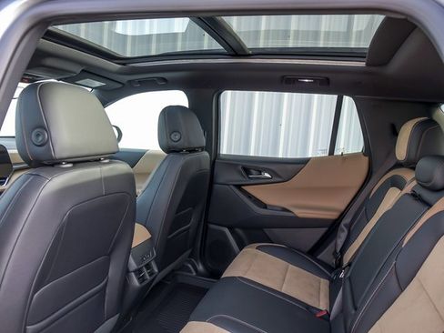 New 2026 Chevrolet Equinox ACTIV image 16