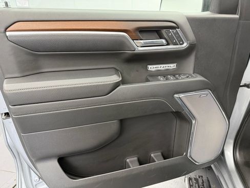 Used 2024 GMC Sierra 1500 Denali image 23