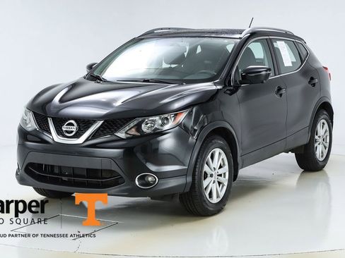 Used 2017 Nissan Rogue Sport SV w/ SV Premium Package image 38