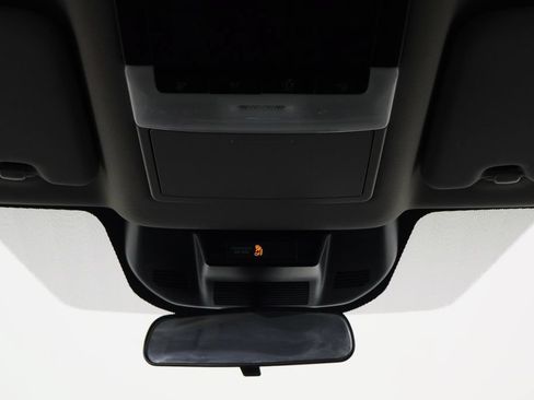 Used 2024 Nissan Rogue SV AWD/4WD image 24