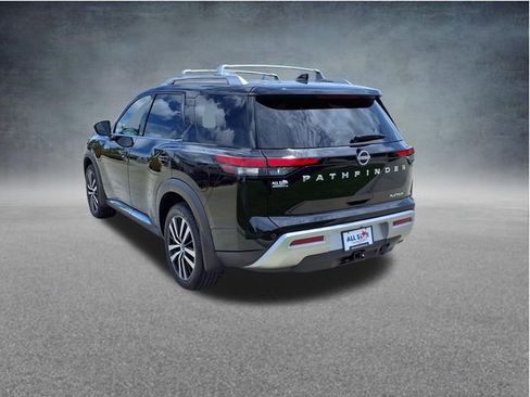 Used 2025 Nissan Pathfinder Platinum w/ Cargo Package FWD image 6
