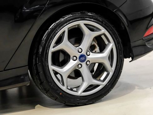 Used 2015 Ford Focus ST FWD image 50