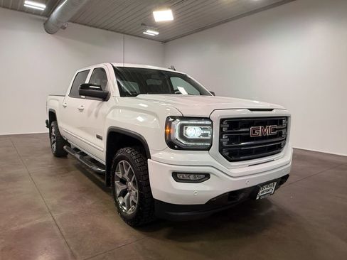 Used 2018 GMC Sierra 1500 SLT image 35