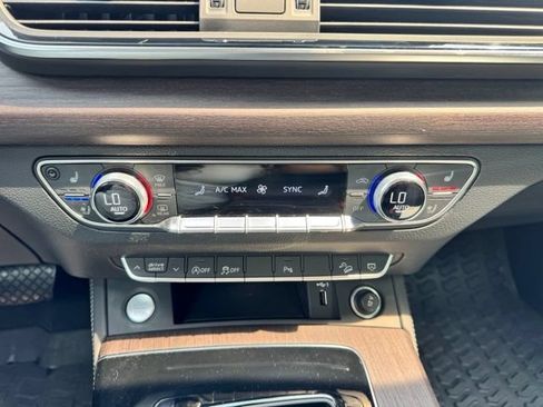 Certified 2023 Audi Q5 2.0T Premium Plus w/ Premium Plus Package AWD/4WD image 39