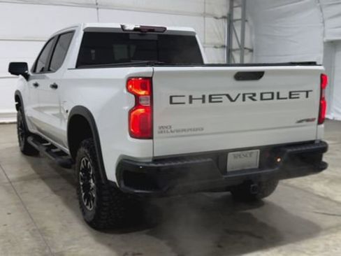 Certified 2022 Chevrolet Silverado 1500 ZR2 w/ Technology Package image 7