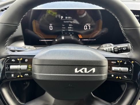 New 2026 Kia Sorento LX image 17