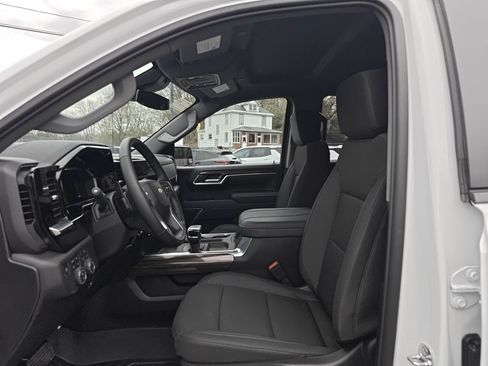 Certified 2026 Chevrolet Silverado 1500 LT AWD/4WD image 5