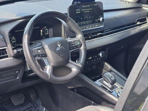 Used 2022 Mitsubishi Outlander SE AWD/4WD image 23