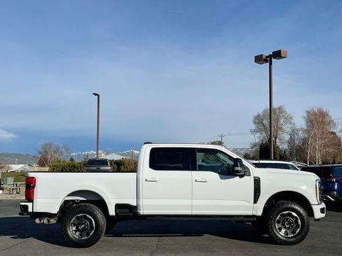 Used 2024 Ford F350 Lariat w/ Lariat Ultimate Package AWD/4WD image 2