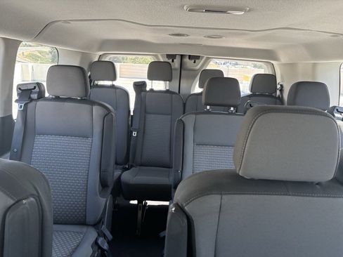 Used 2023 Ford Transit 350 XLT RWD image 22
