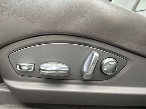Used 2010 Porsche Panamera Turbo AWD/4WD image 2