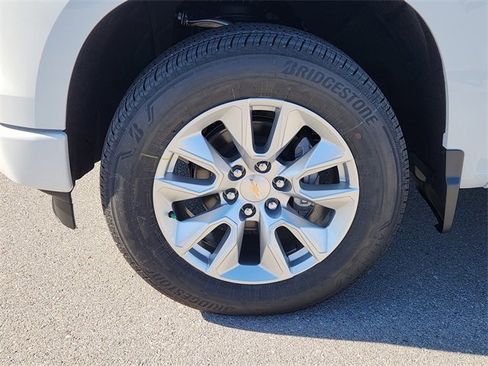 New 2026 Chevrolet Silverado 1500 Custom image 13